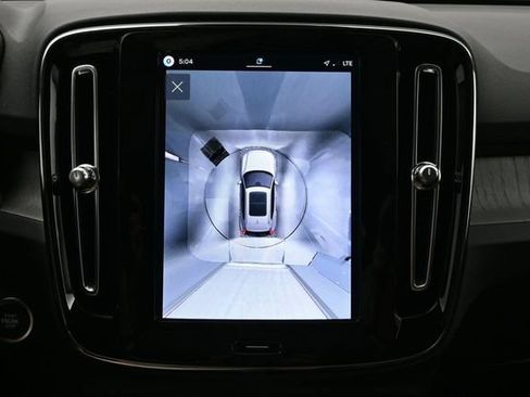 New 2026 Volvo XC40 B5 Plus w/ Climate Package AWD/4WD image 20