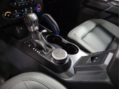 Used 2024 Ford Bronco Black Diamond image 16