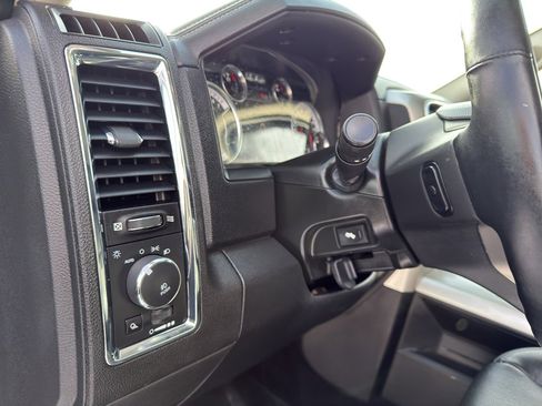 Used 2017 RAM 1500 Laramie image 14