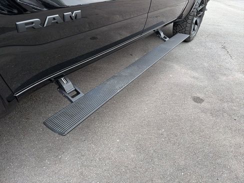 Used 2025 RAM 1500 Laramie w/ Night Edition image 15