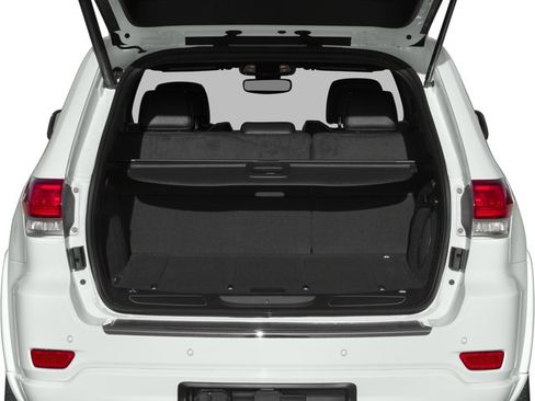 Certified 2017 Jeep Grand Cherokee Overland AWD/4WD image 12
