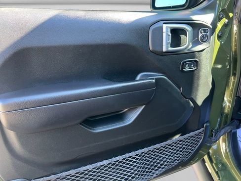 Used 2021 Jeep Wrangler Unlimited Sport AWD/4WD image 11