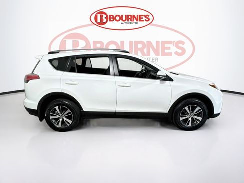 Used 2017 Toyota RAV4 XLE w/ All Weather Liner Package AWD/4WD image 10