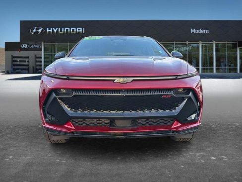 Used 2025 Chevrolet Equinox EV RS image 2