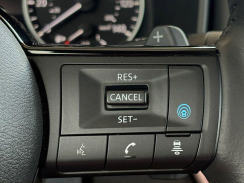 Used 2022 Nissan Rogue SL image 20