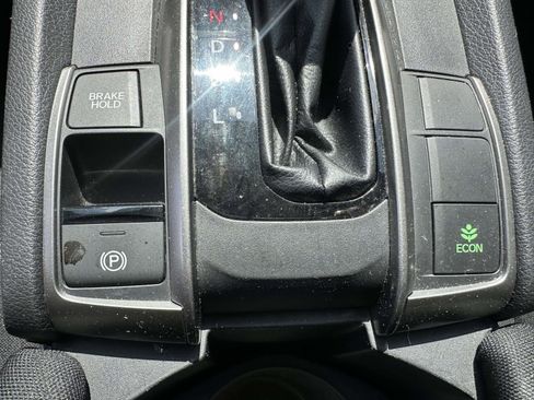 Used 2019 Honda Civic LX image 22