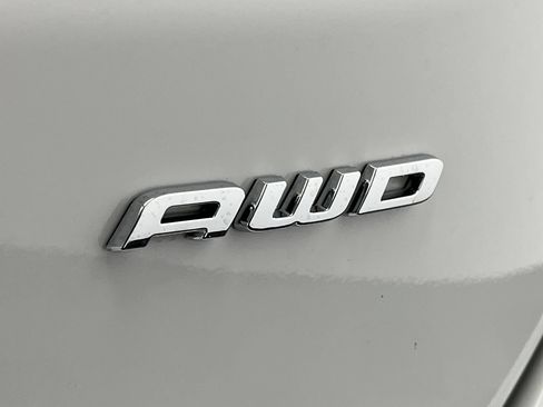 Certified 2024 Ford Edge SEL w/ Convenience Package AWD/4WD image 6