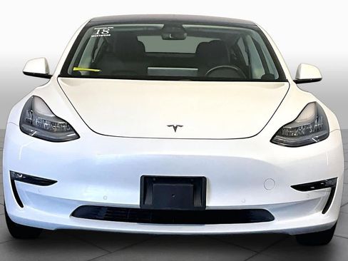 Used 2018 Tesla Model 3 Long Range AWD/4WD image 3