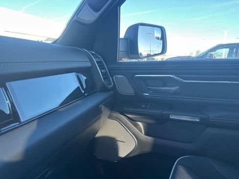 Used 2025 RAM 1500 Laramie w/ Night Edition image 16