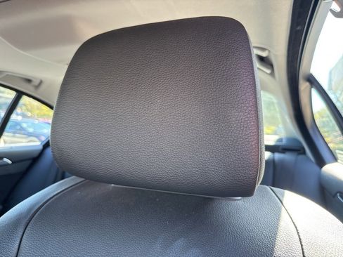 Used 2013 BMW 528i xDrive Sedan image 27