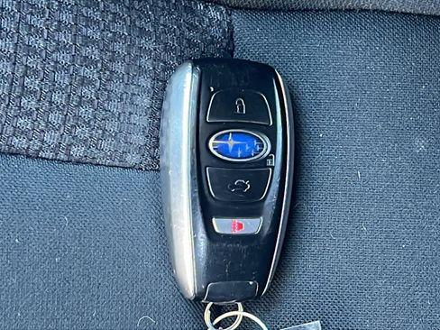 Used 2024 Subaru Outback Premium AWD/4WD image 30