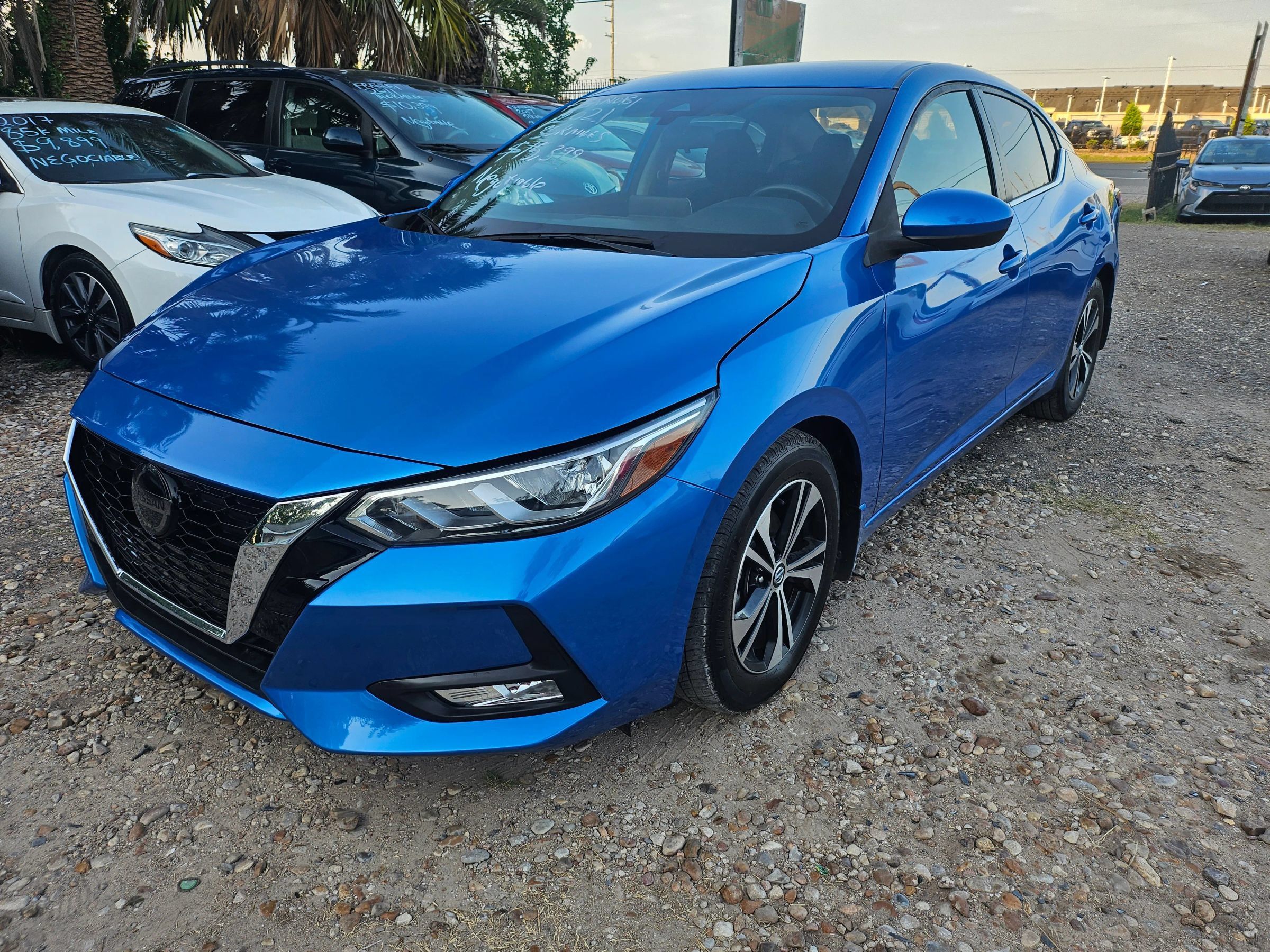 Used 2021 Nissan Sentra SV w/ Trunk Package FWD image 1