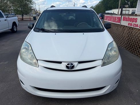 Used 2006 Toyota Sienna LE image 3