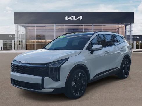 Certified 2026 Kia Sportage SX FWD image 3
