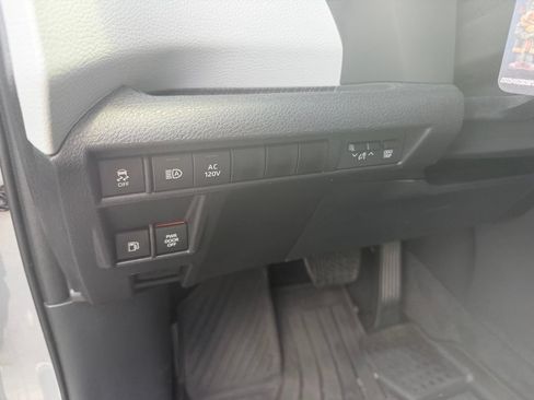 Used 2026 Toyota Sienna XSE AWD/4WD image 10