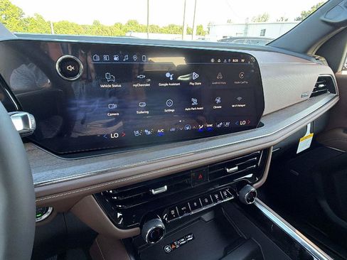New 2026 Chevrolet Tahoe High Country AWD/4WD image 26