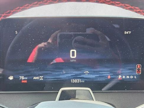 Certified 2024 Chevrolet Traverse RS w/ LPO, Floor Liner Package image 10