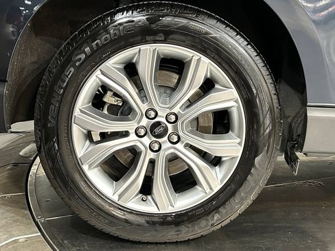 Used 2024 Ford Edge Titanium AWD/4WD image 24