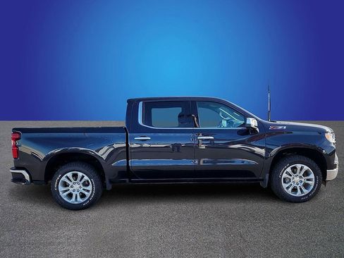 Used 2022 Chevrolet Silverado 1500 LTZ image 5