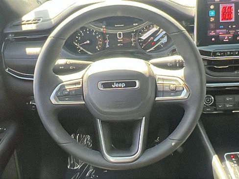 New 2025 Jeep Compass Latitude w/ Altitude Special Edition image 20