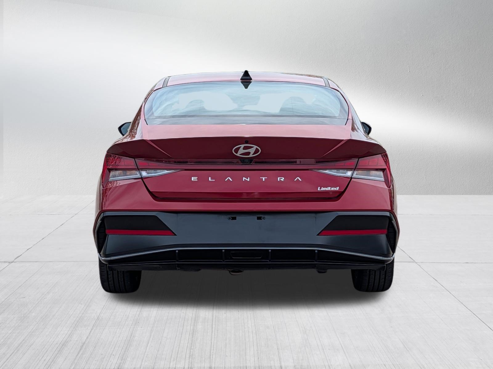 Used 2025 Hyundai Elantra Limited FWD image 6