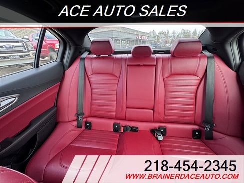 Used 2021 Alfa Romeo Giulia Ti Sport image 19