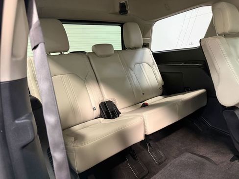 Used 2020 Ford Expedition Platinum AWD/4WD image 67