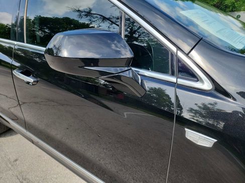 Used 2018 Cadillac XT5 Luxury AWD/4WD image 13