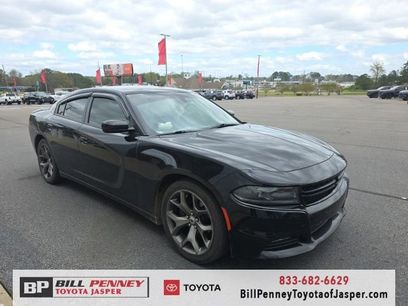 Used 2017 Dodge Charger SXT w/ Rallye Group