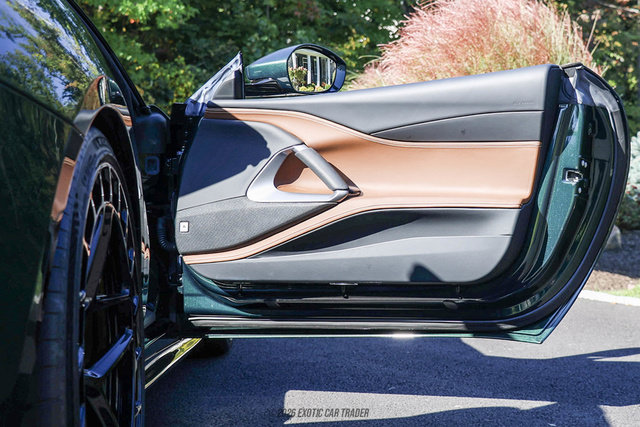 Used 2021 Ferrari 812 GTS RWD image 49