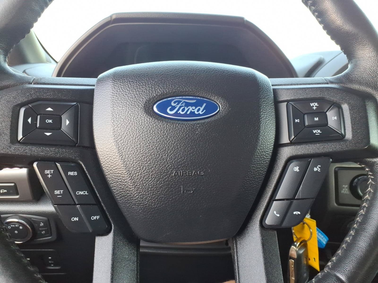 Used 2019 Ford F150 XLT w/ Equipment Group 302A Luxury AWD/4WD image 27
