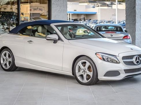 Used 2017 Mercedes-Benz C 300 4MATIC Cabriolet image 4