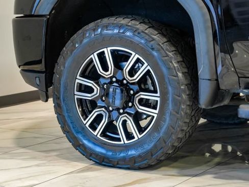 Used 2020 GMC Sierra 2500 AT4 w/ AT4 Premium Package AWD/4WD image 83