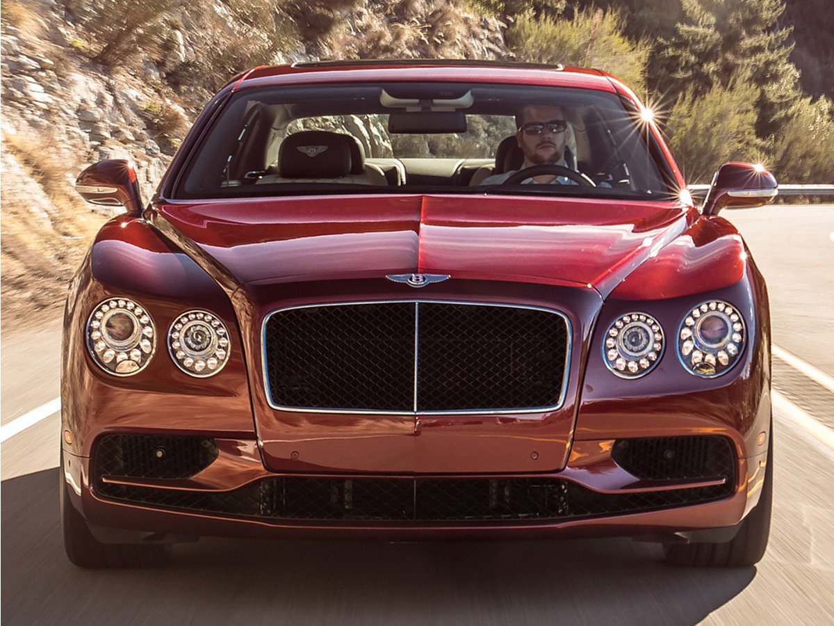 Used 2018 Bentley Flying Spur S V8 AWD/4WD image 1