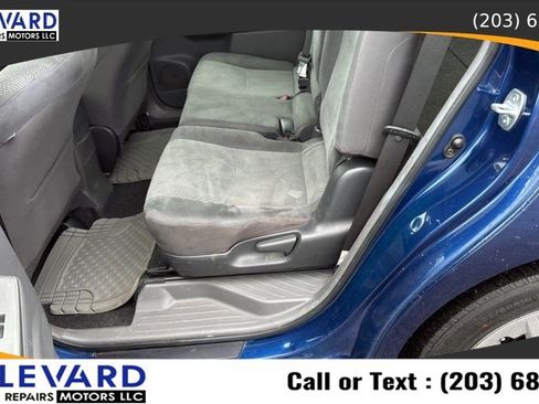 Used 2014 Toyota Prius V Three FWD image 28