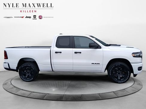 New 2026 RAM 1500 Express AWD/4WD image 17