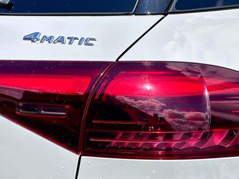 Used 2024 Mercedes-Benz GLE 350 4MATIC image 13
