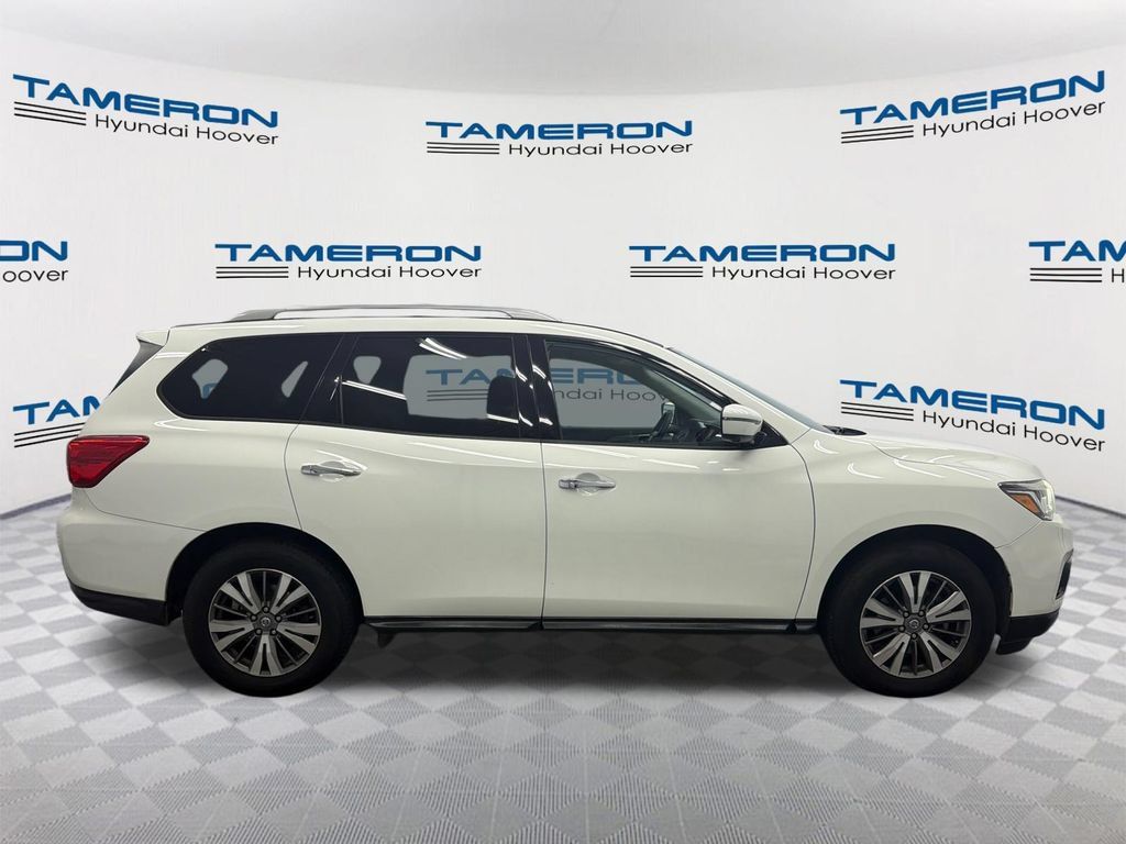 Used 2020 Nissan Pathfinder SL FWD image 6