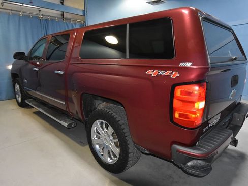 Used 2014 Chevrolet Silverado 1500 High Country w/ High Country Premium Package AWD/4WD image 26