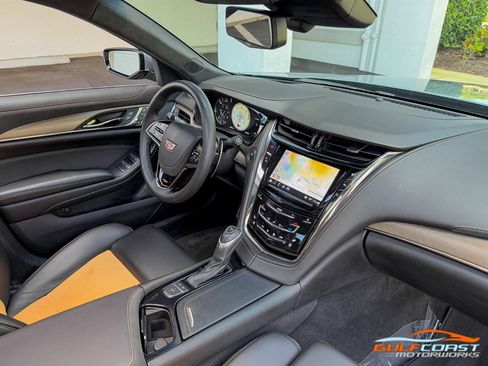 Used 2019 Cadillac CTS V w/ Luxury Package image 39