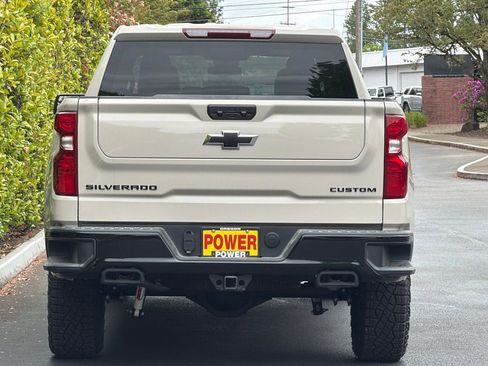 New 2026 Chevrolet Silverado 1500 Custom Trail Boss w/ Dark Appearance Package AWD/4WD image 6