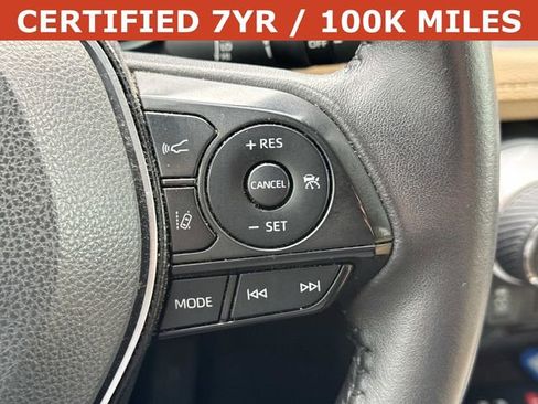 Used 2022 Toyota RAV4 Limited image 24