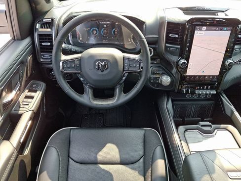 Used 2026 RAM 1500 Limited AWD/4WD image 12
