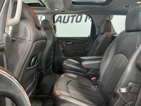 Used 2015 GMC Acadia Denali image 30