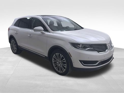 Used 2016 Lincoln MKX Reserve w/ Technology Package image 2