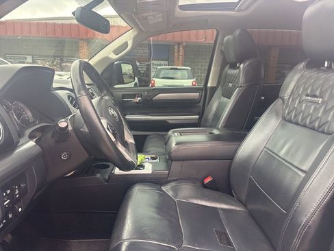 Used 2017 Toyota Tundra Platinum image 14