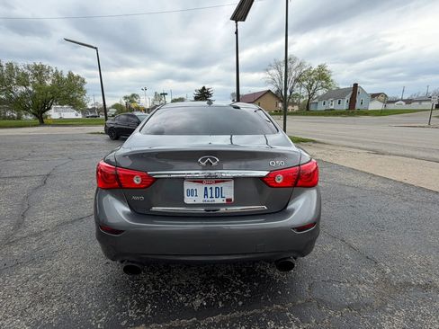 Used 2017 INFINITI Q50 Signature Edition w/ All Weather Package (L93) image 7