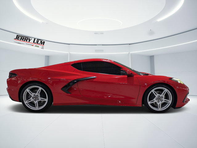 Used 2022 Chevrolet Corvette Stingray Coupe w/ 1LT RWD image 2