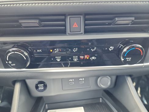 New 2026 Nissan Rogue S image 14