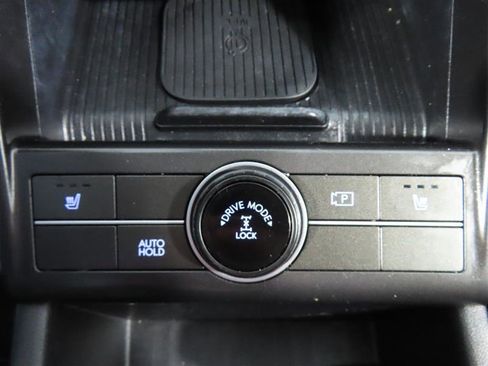 Used 2024 Hyundai Kona SEL w/ Convenience Package AWD/4WD image 28